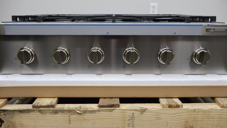 Bosch 800 Series 36" 6 Sealed Burners Gas Slide-In Stainless Rangetop RGM8658UC