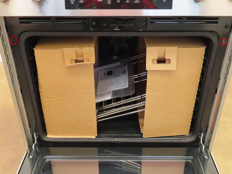 Bosch 800 Series HEI8056U 30" Warming Zone Slide-In Electric Range Images