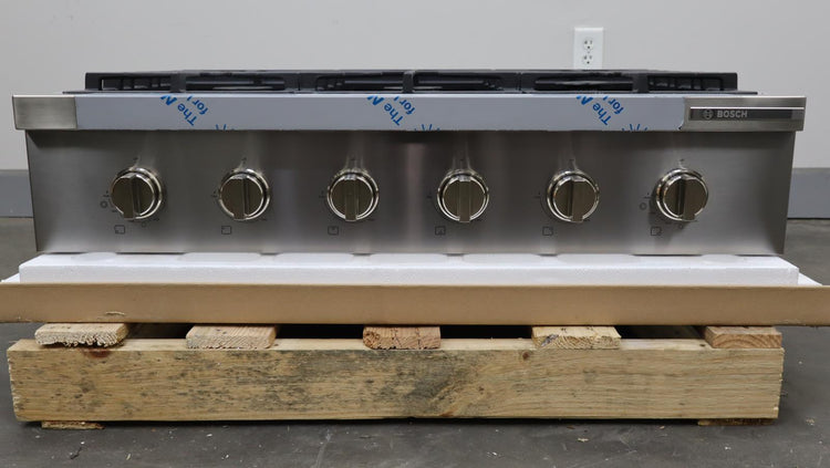 Bosch 36" 6 Sealed Burners Gas 800 Series Stainless Rangetop RGM8658UC