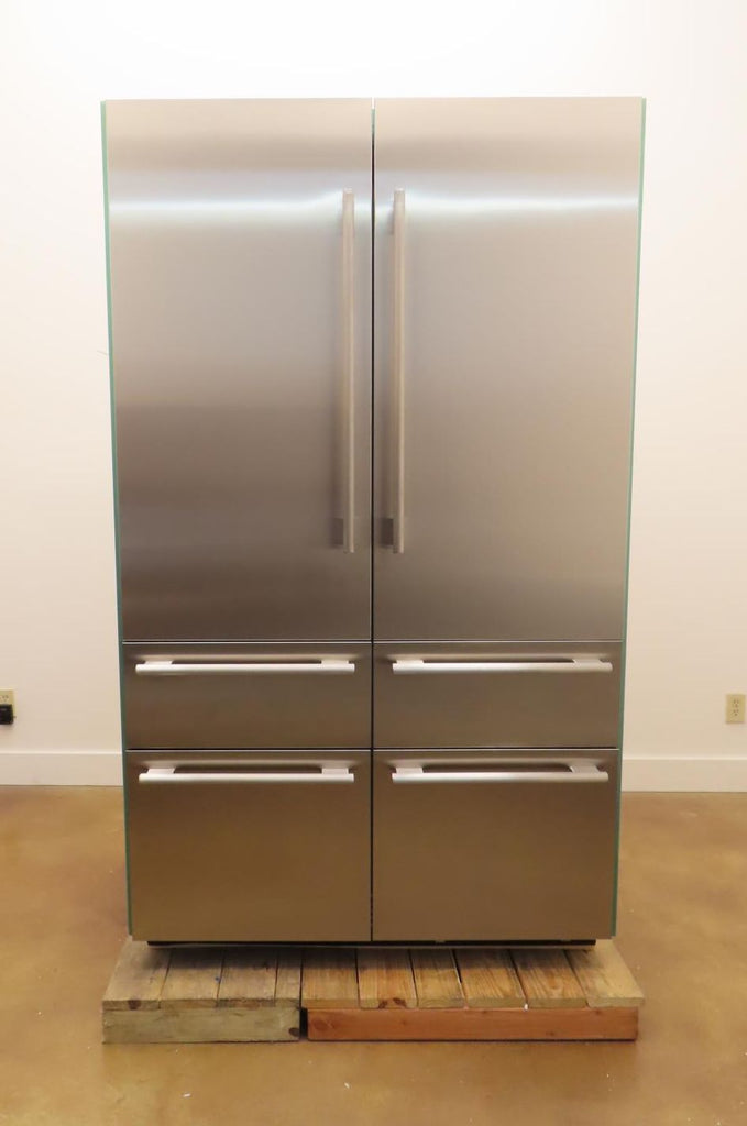 Thermador Freedom Collection T48BT110NS 48" BuiltIn French Door Refrigerator