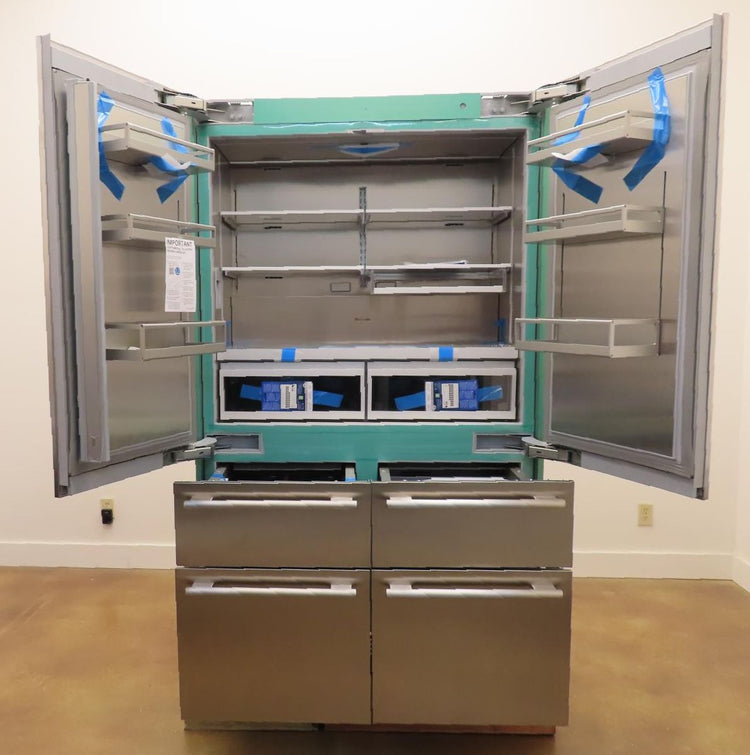 Thermador Freedom Collection T48BT110NS 48" BuiltIn French Door Refrigerator