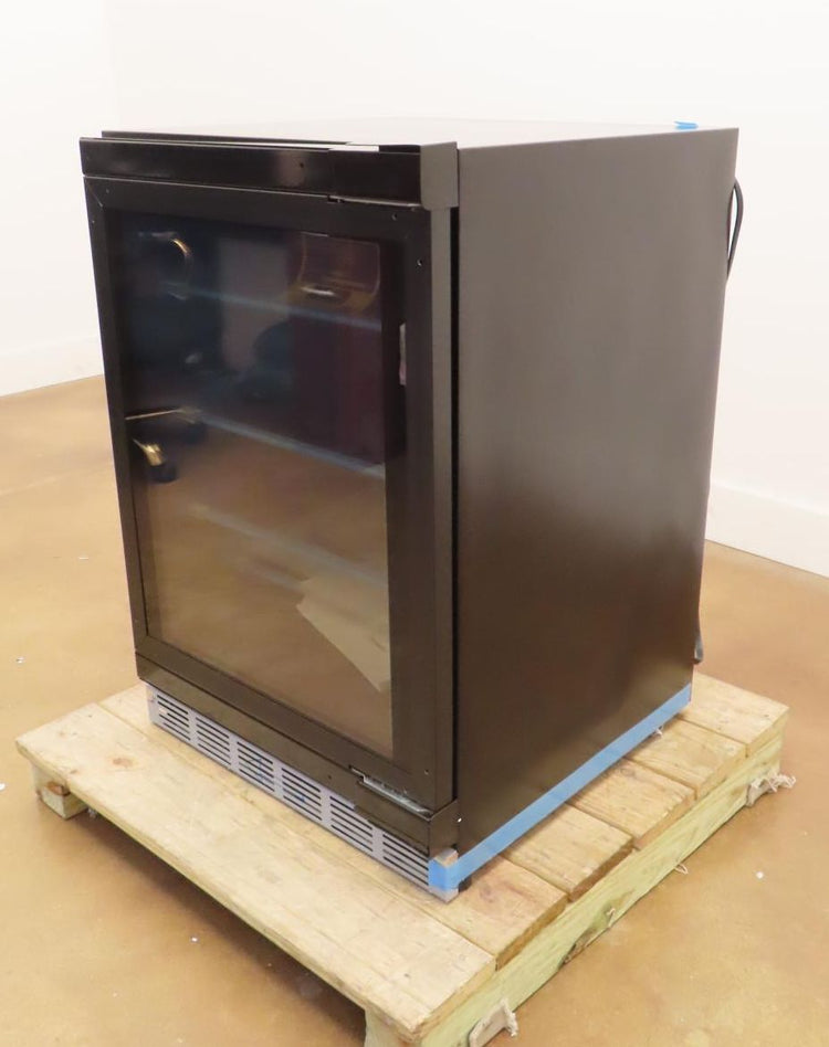 Thermador Freedom Collection T24UR905RP 24" Built-In Undercounter Refrigerator