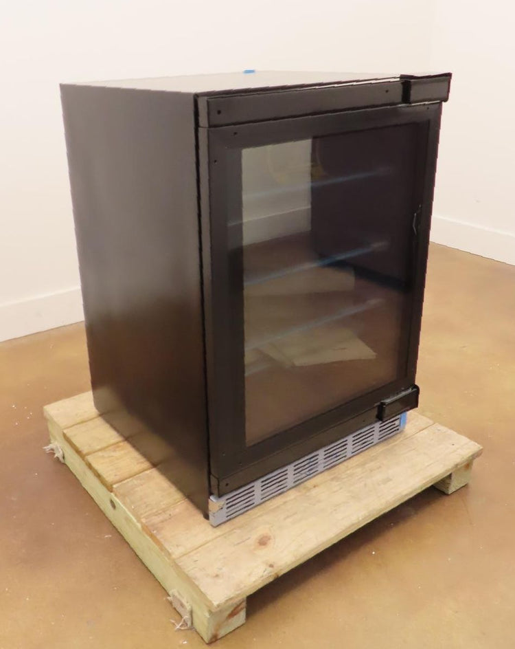 Thermador Freedom Collection T24UR905RP 24" Built-In Undercounter Refrigerator