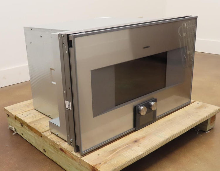 Gaggenau 400 Series BM485710 30" 1.3 cu.ft. 2,000 Watts Built-in Microwave Oven