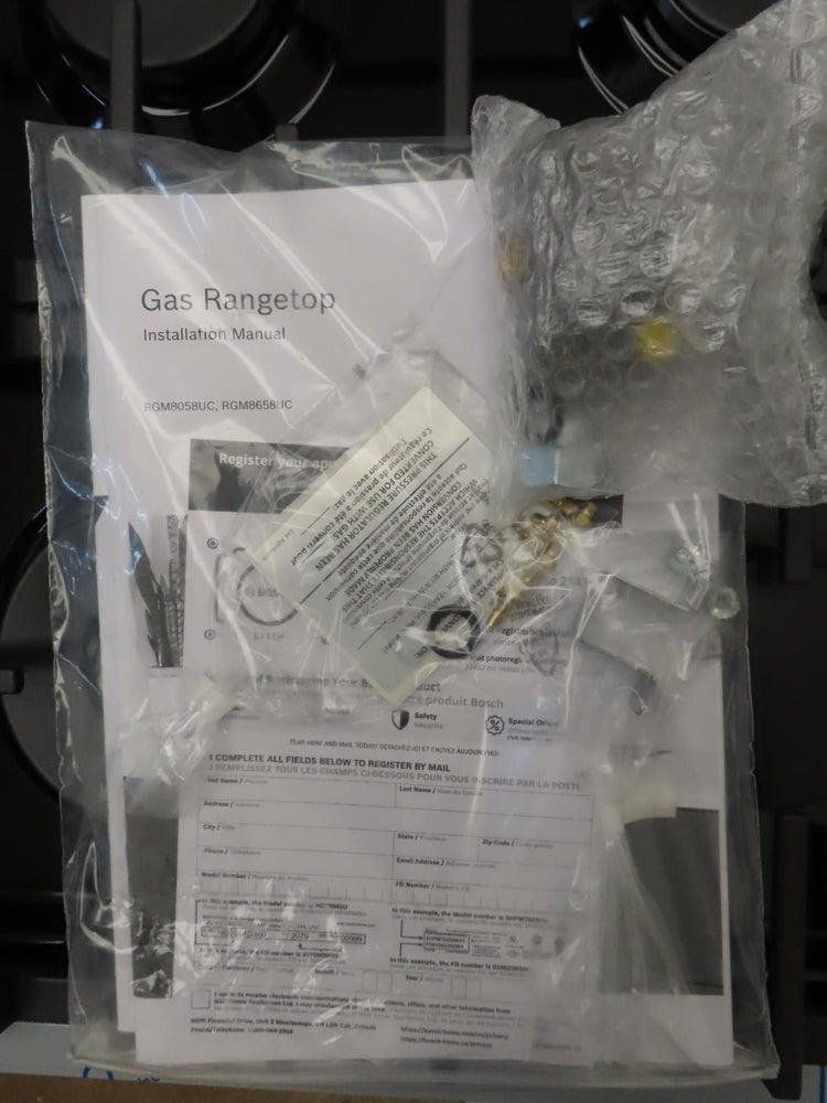 Bosch 800 Series RGM8658UC 36" 6 Sealed Burners Slide-In Gas Rangetop Pictures