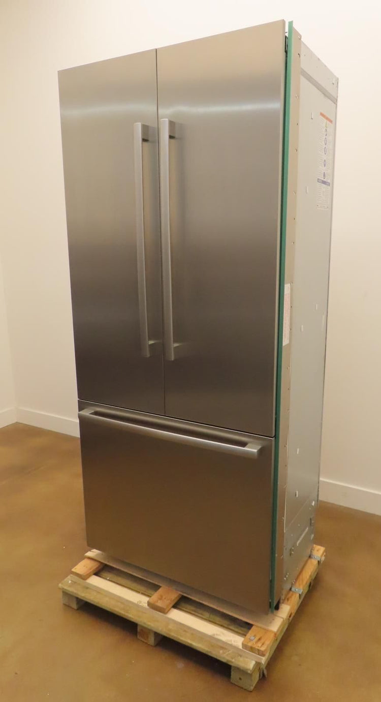 Bosch Benchmark Series B36BT935NS 36" Built-In French Door Refrigerator