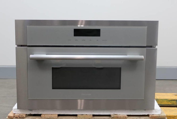 Thermador Masterpiece Series 30" SS 950w 1.6 Cu.Ft. Built In Microwave MB30WS