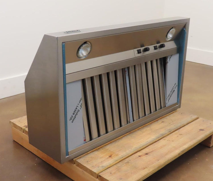 Viking 36" VWH3610SS Interior Ventilator 460 CFM Stainless Steel Wall Hood