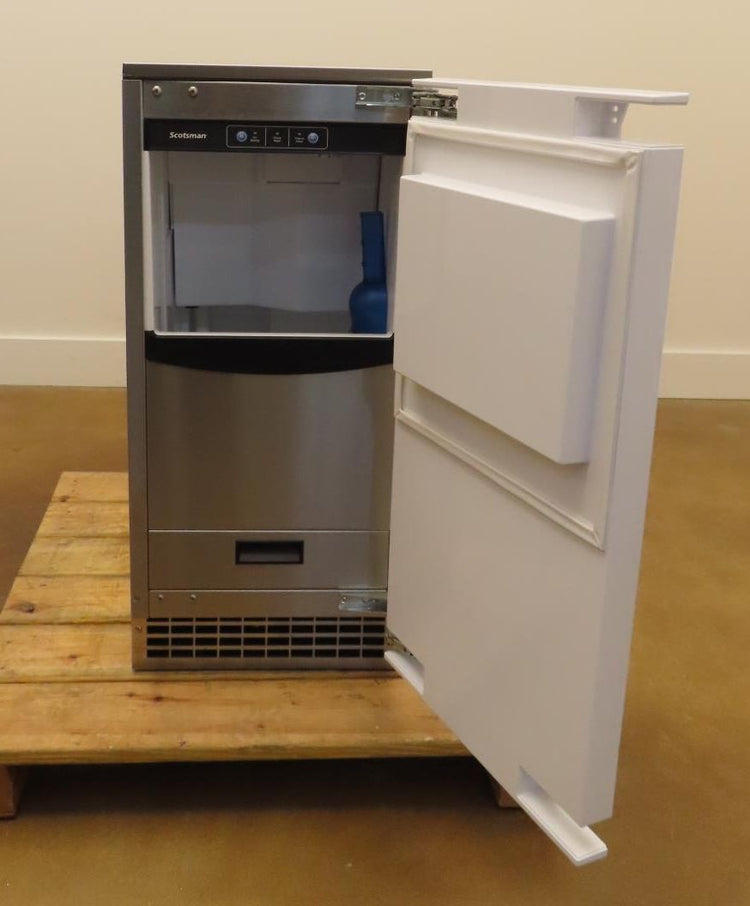 Scotsman Brilliance Series SCN60PA1SU 15" Undercounter Nugget Ice Maker Images