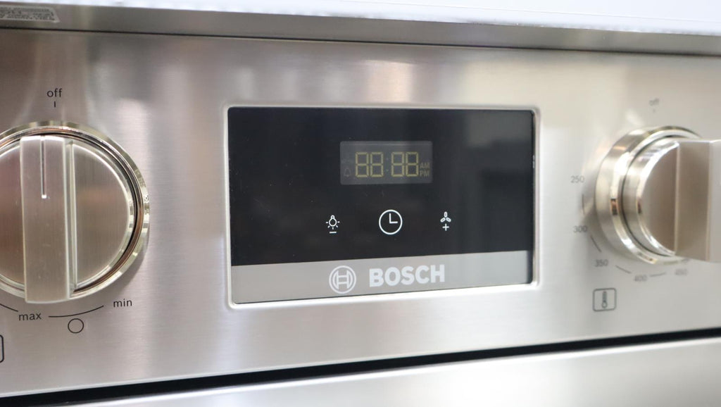 Bosch 30" 800 Series Stainless 5 Burner 3.6 Cu.ft Freestand Gas Range HGS8055UC