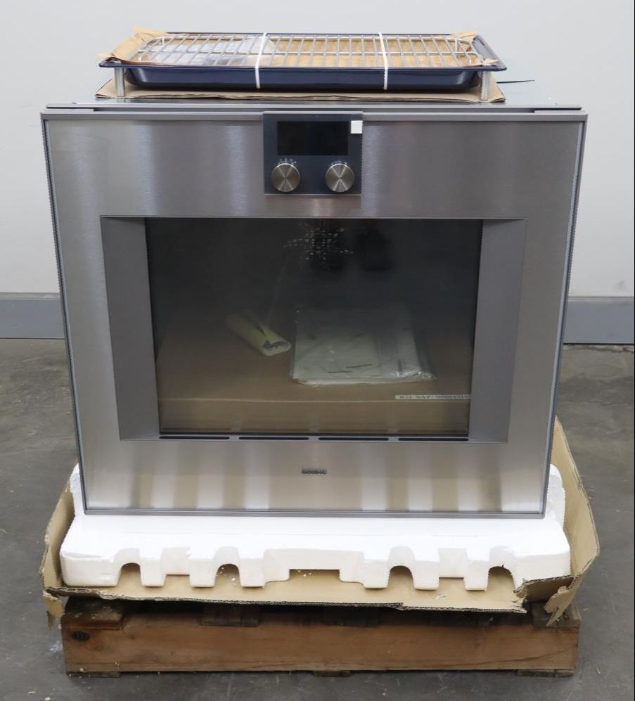 Gaggenau30" 4.5 Cu.Ft 400 Series TFT Glass Front SS Single Oven BO481613