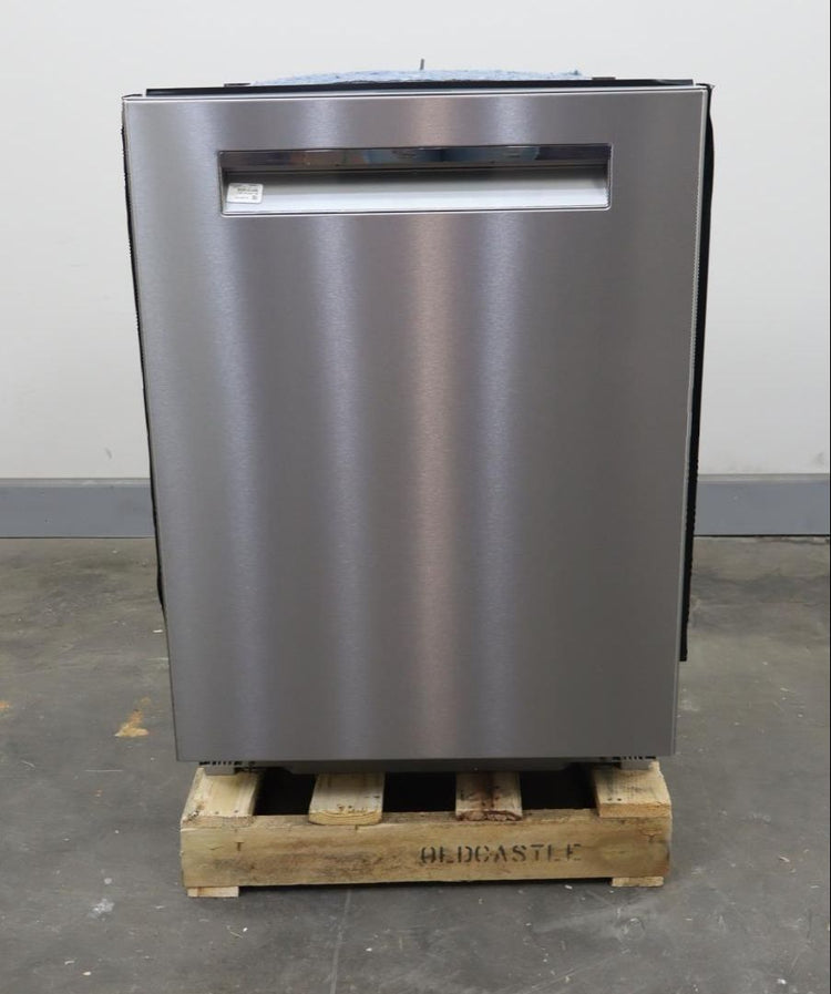 Bosch Benchmark Series 24" Stainless Integrated 38dBa Smart Dishwasher SHP9PCM5N