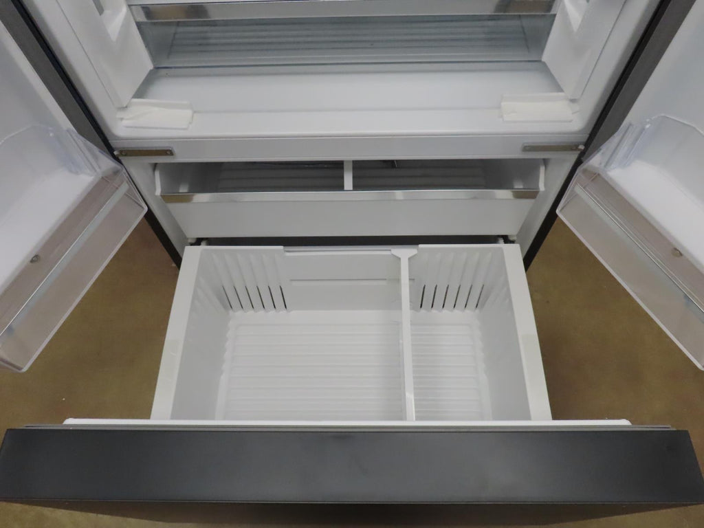 Bosch 500 Series B36FD52SNB 36 Inch Freestanding French Door Smart Refrigerator