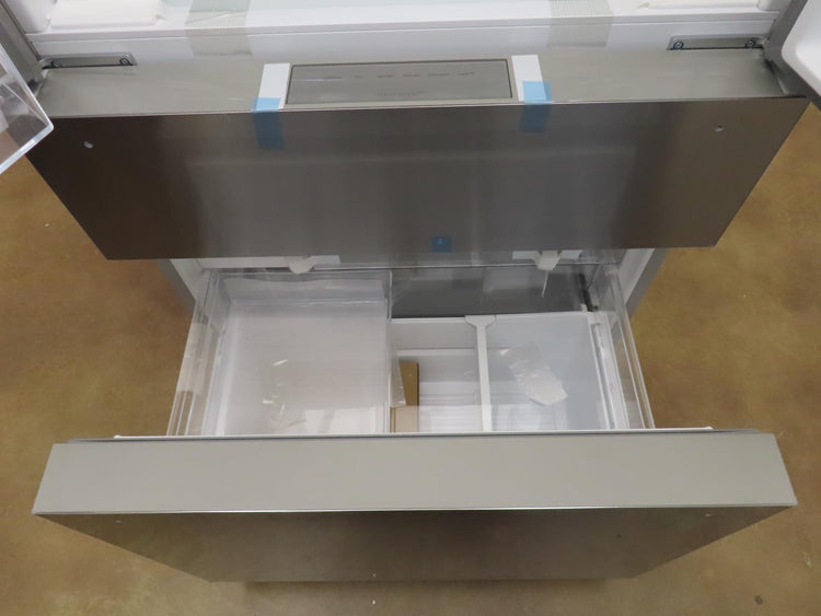 Bosch 800 Series B36CL80SNS 36" French Door Counter Depth Smart Refrigerator IMG