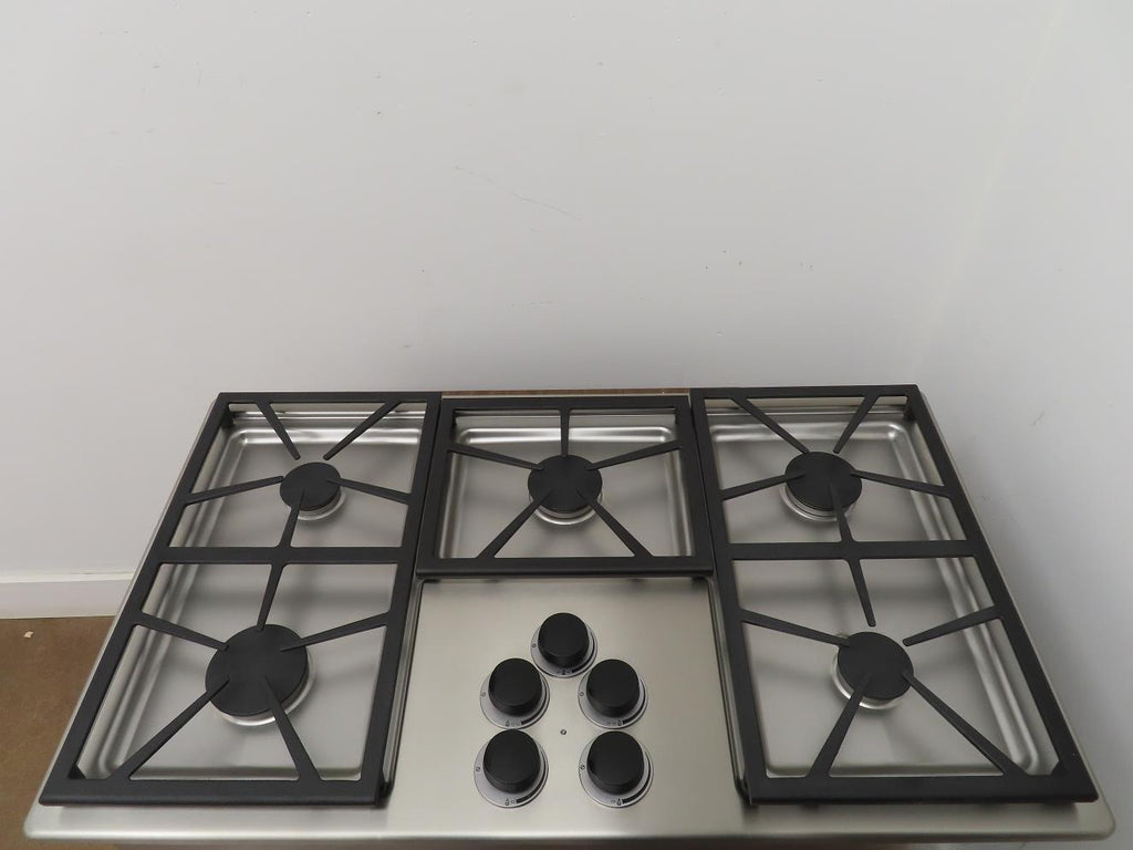 DACOR Distinctive 36" Gas Cooktop 5 Sealed Burners Perma-Flame Tech DTCT365GSNG - Alabama Appliance