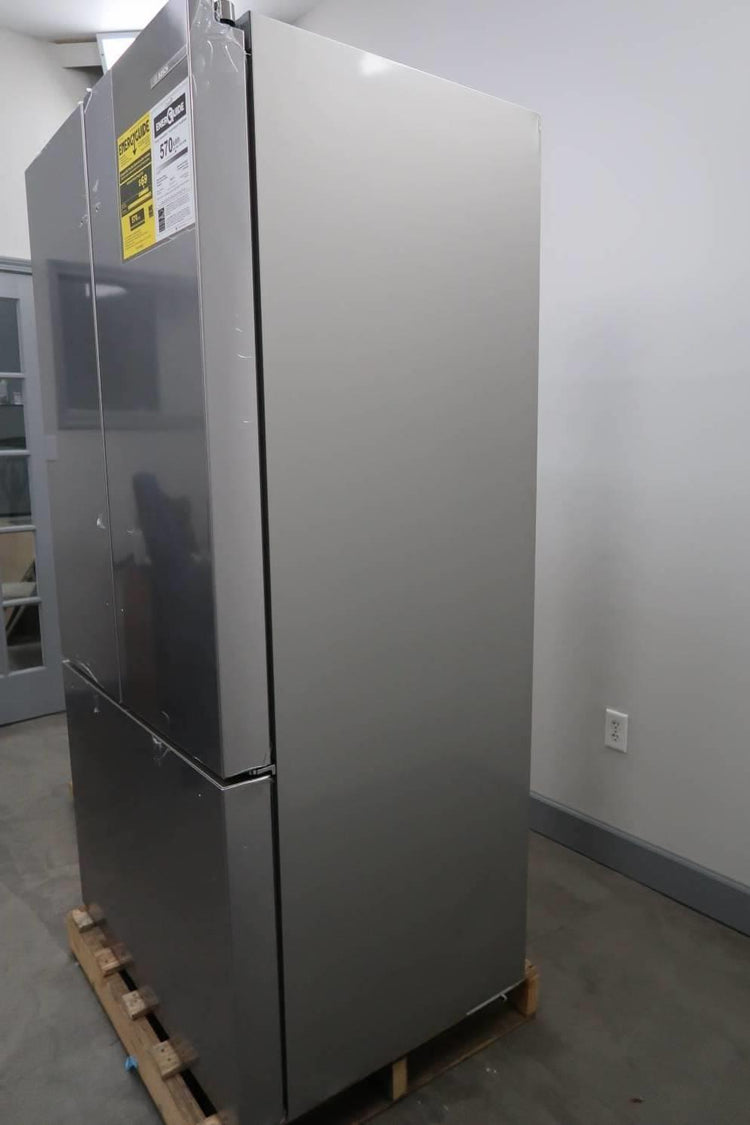 Bosch 36" LED 21 cu.ft. Smart French Door SS 800 Series Refrigerator B36CT80SNS