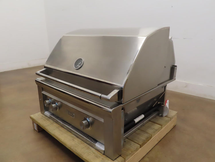 Lynx Professional Grill Series L30R3NG 30" 840 sq. in Natural Gas Built-In Grill