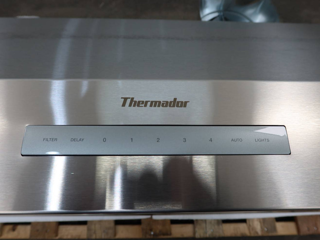 Thermador Professional Series 48" Delay Shut-Off 4-speed SS Wall Hood PH48HWS