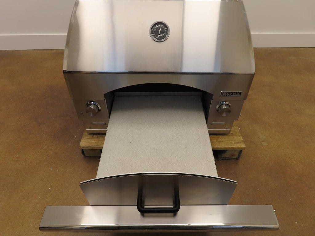 Lynx Professional Grill Series LPZALP 30" Stainless Steel Outdoor Oven