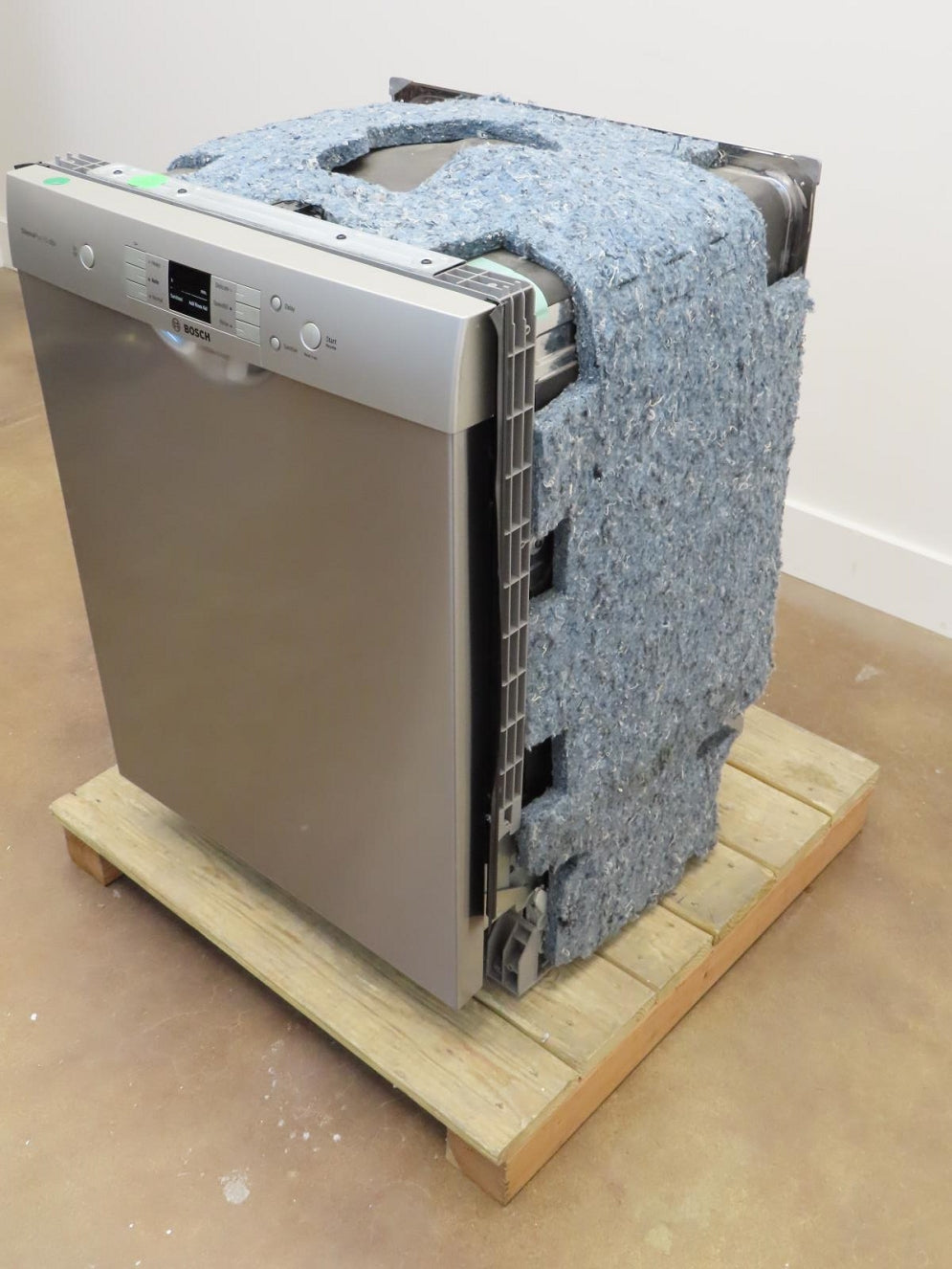 Bosch Ascenta SHEM3AY55N 24